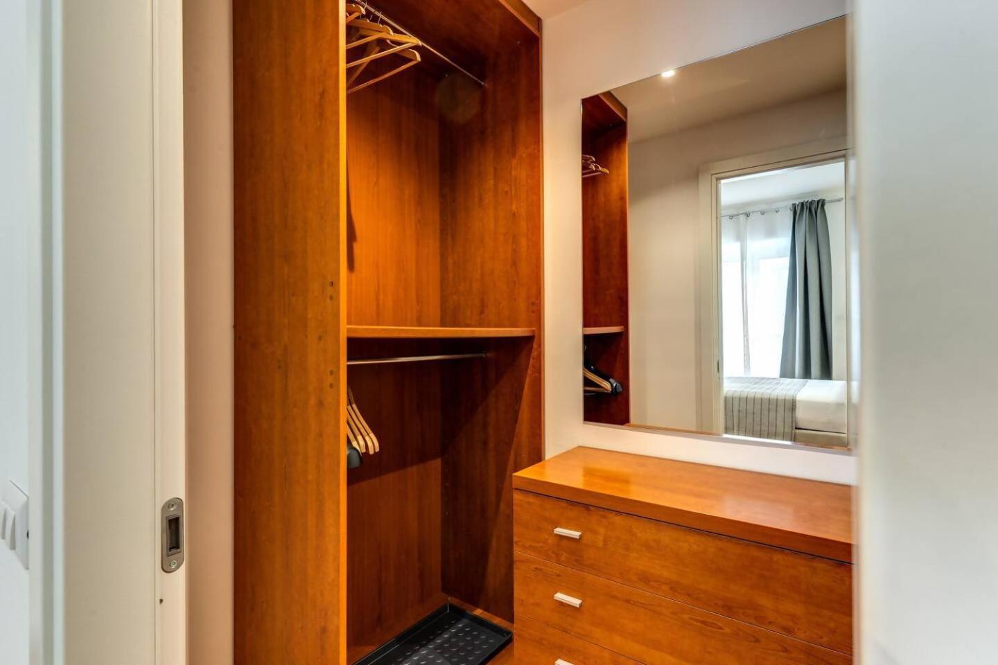 Charming Flat By The Vatican Rome Bagian luar foto