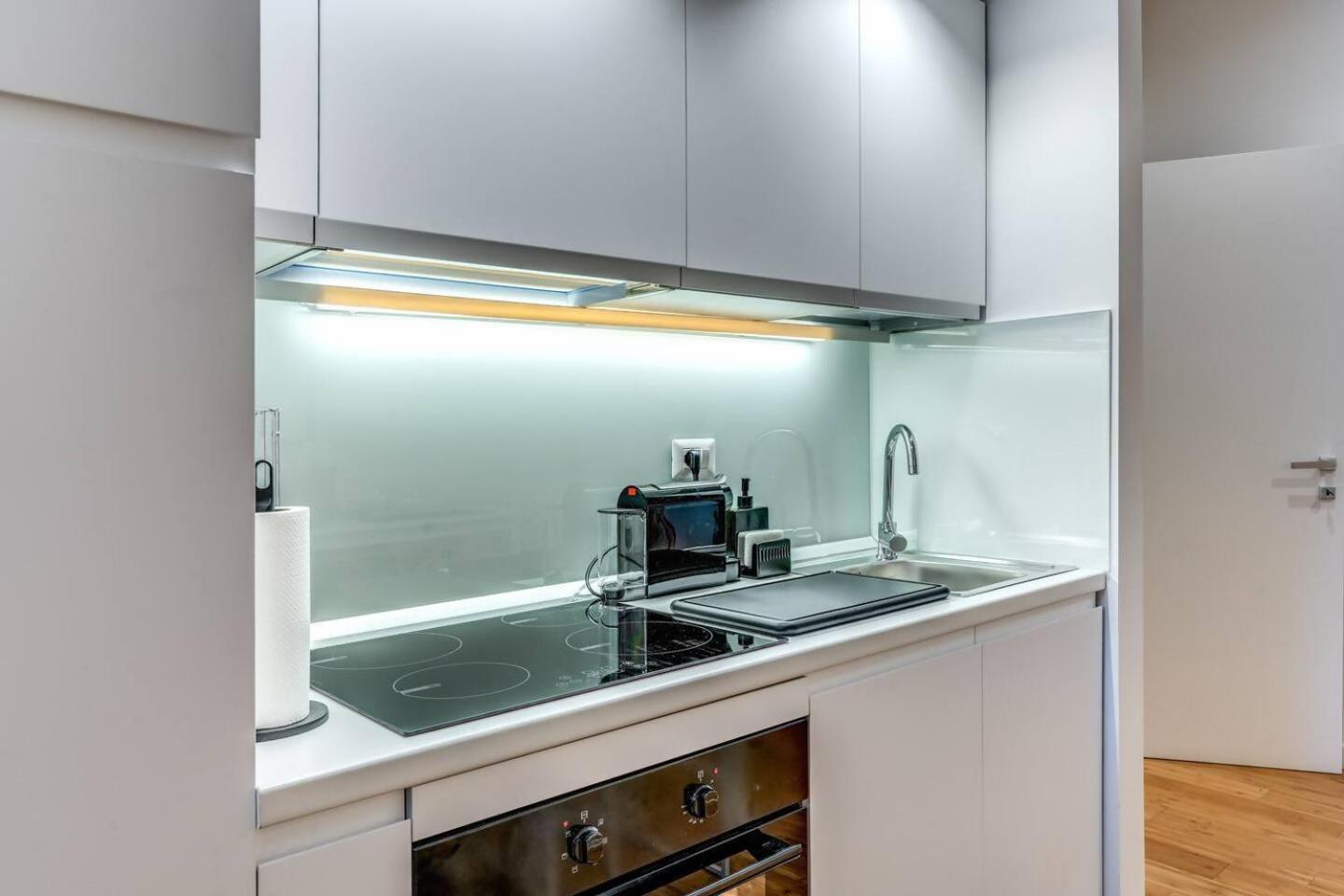 Charming Flat By The Vatican Rome Bagian luar foto